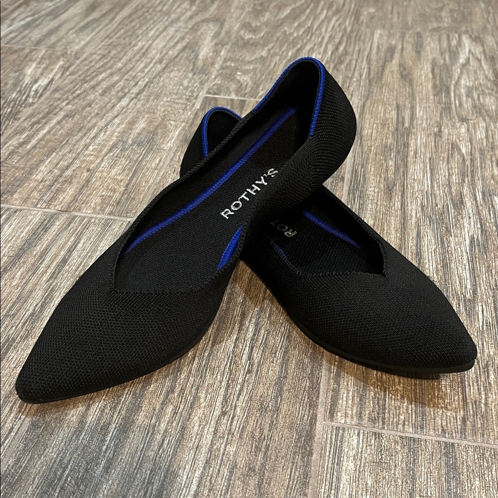 Rothy's Black The Point II Slip-On Shoes, Pointed-Toe Flats Machine Washable 8.5 - Picture 2 of 14